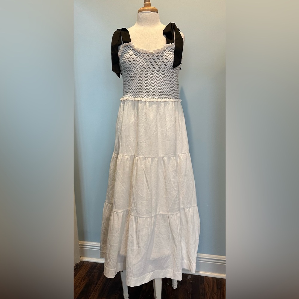 KAKTUS Ivory Smocked Bodice Black detail stitching  shoulder tie midi dress NWT